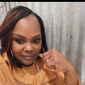 Meet your Posher, Gustee